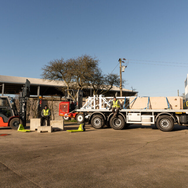 32T 8 Wheeled Lorry